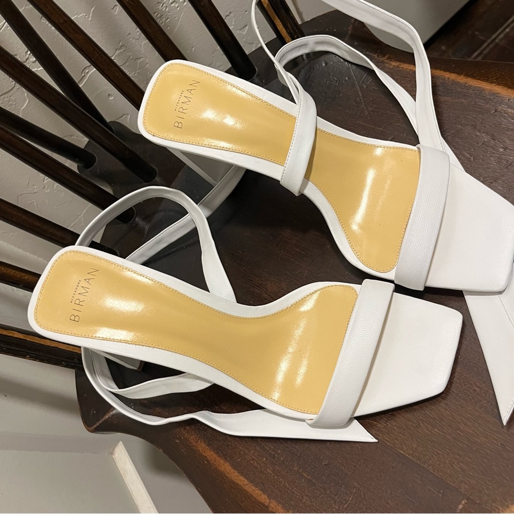 Alexandre Birman Women's Bow-Tie White Leather Sandals Pumps - Picture 5 of 9